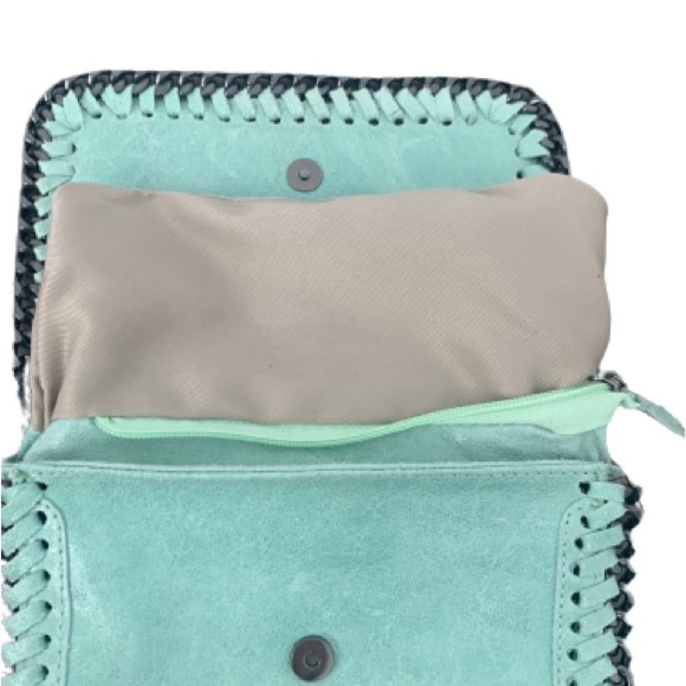 Borse In Pelle Stella Green Clutch & Crossbody Bag in Leather - Picture 11 of 11